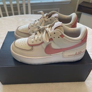Nike Womens Air Force 1 Shoes - White and Pink
